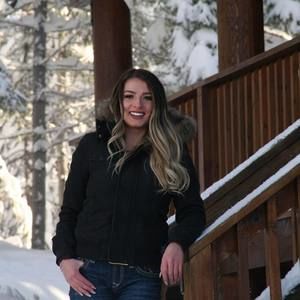 Meet your Posher, Chantelle